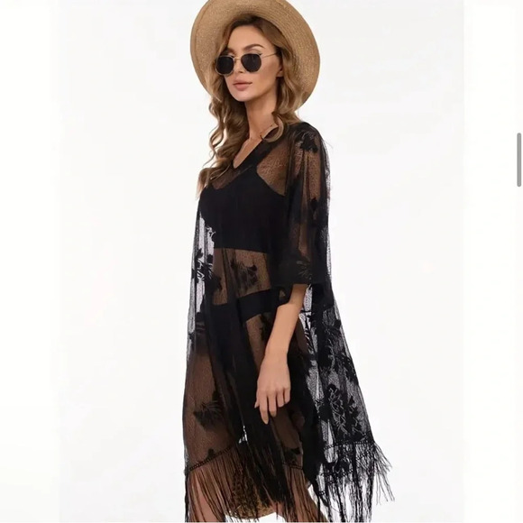 Floral Mesh fringe Coverups - Picture 2 of 5